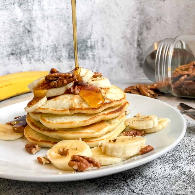 Fluffy Banana Pancakes